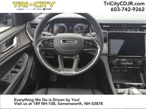 New 2025 Jeep Grand Cherokee L Overland w/ Luxury Tech Group IV image 10