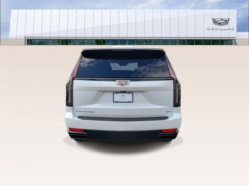 Certified 2021 Cadillac Escalade Sport Platinum image 7