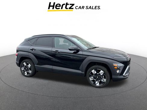 Used 2025 Hyundai Kona SEL image 1