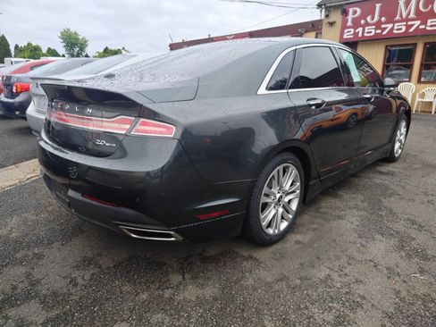 Used 2016 Lincoln MKZ image 6