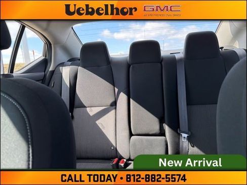 Used 2022 Nissan Sentra SV w/ Trunk Package image 18