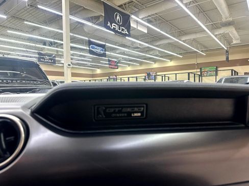 Used 2020 Ford Mustang Shelby GT500 w/ Technology Package image 26