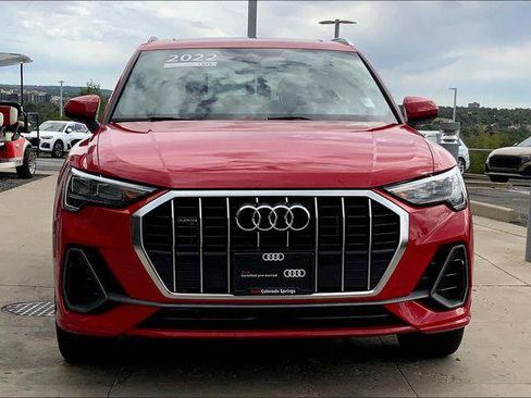 Certified 2022 Audi Q3 2.0T Premium AWD/4WD image 3