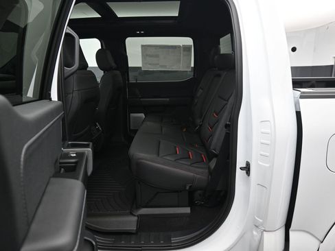 New 2025 Ford F150 Lariat w/ Equipment Group 502A High image 21