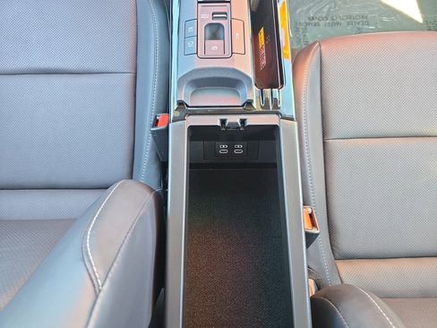 Certified 2025 Toyota Prius XLE image 18