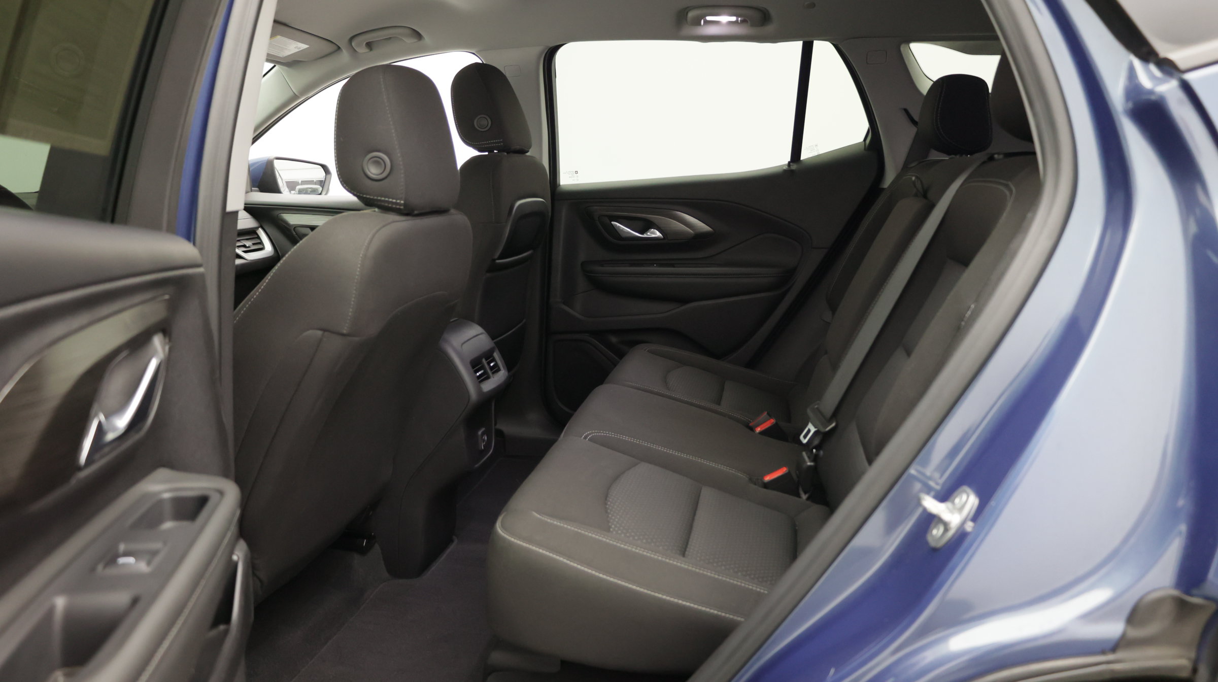 Used 2024 GMC Terrain SLE FWD image 26