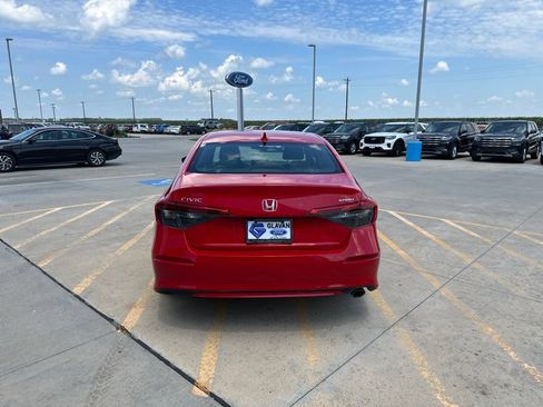 Used 2022 Honda Civic Sport image 6