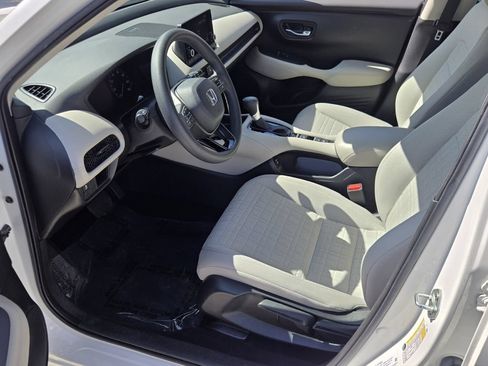 Certified 2024 Honda HR-V LX image 11