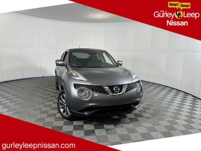 Used 2017 Nissan Juke SV w/ Technology Package