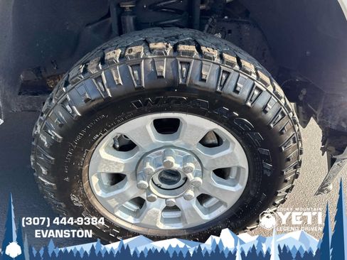 Used 2023 Ford F350 XLT w/ FX4 Off-Road Package AWD/4WD image 9
