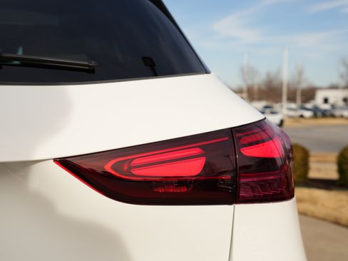 New 2026 Mercedes-Benz GLA 250 image 15