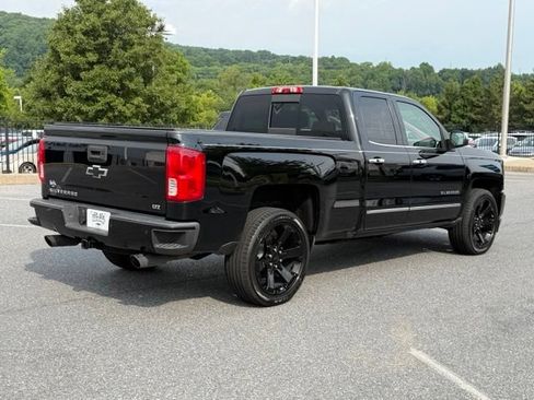 Used 2017 Chevrolet Silverado 1500 LTZ Z71 w/ LTZ Plus Package AWD/4WD image 13