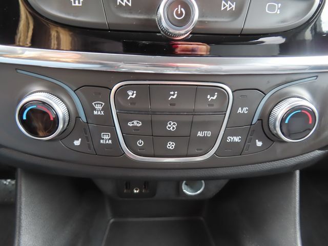 Certified 2019 Chevrolet Traverse LT w/ LT Premium Package AWD/4WD image 33