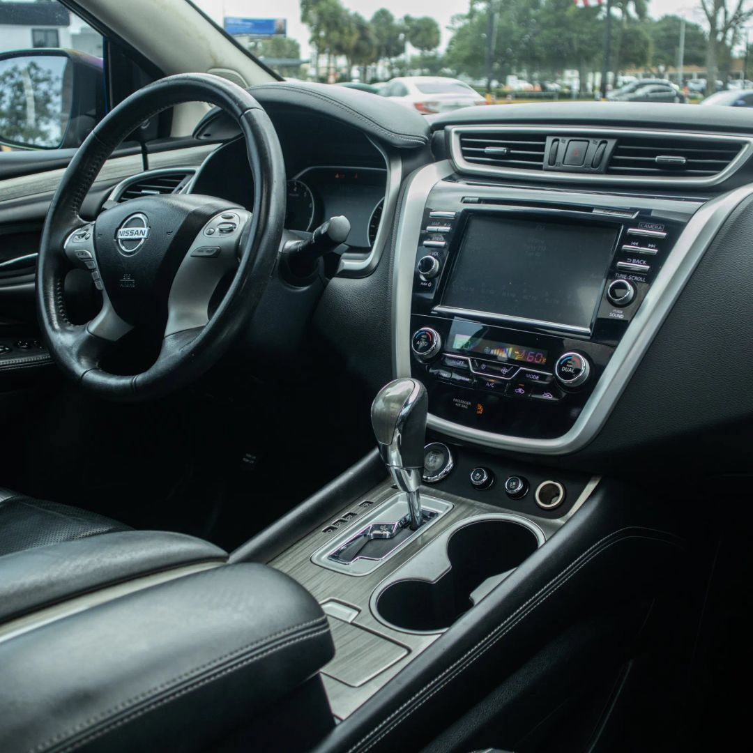 Used 2017 Nissan Murano Platinum w/ Platinum Technology Package FWD image 20