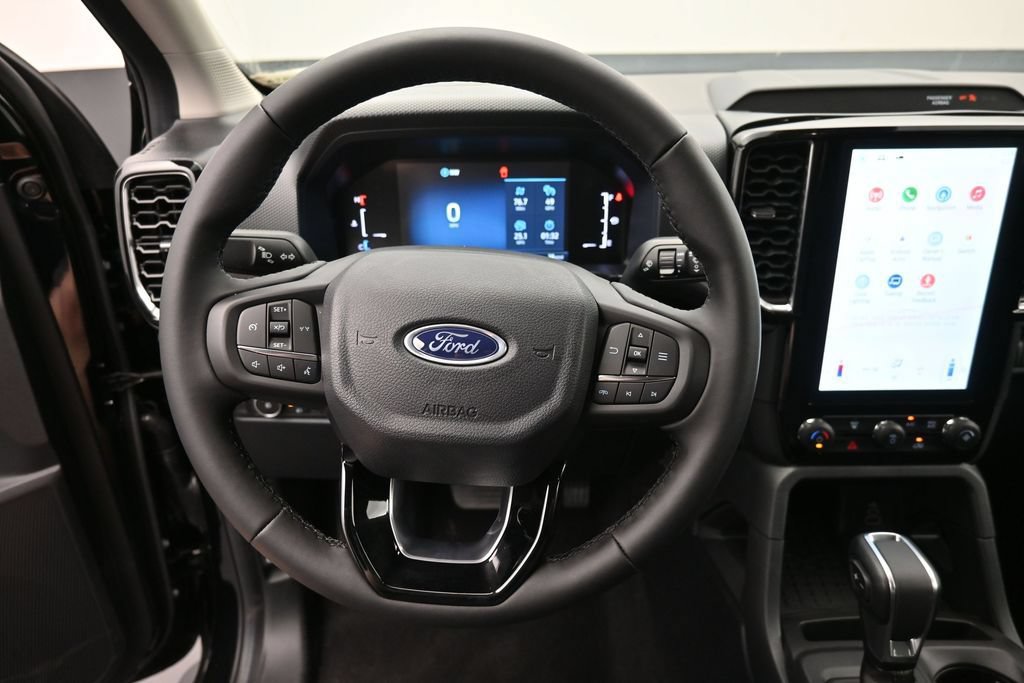 New 2026 Ford Ranger XLT w/ Black Appearance Package RWD image 7