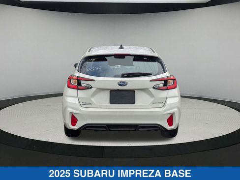 Certified 2025 Subaru Impreza 2.0i image 5