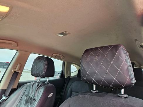 Used 2014 Nissan Rogue S w/ Convenience Package image 9