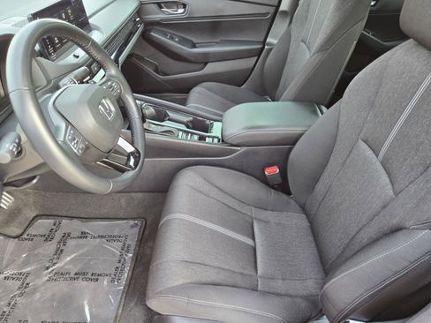 Certified 2023 Honda Accord Sport image 9