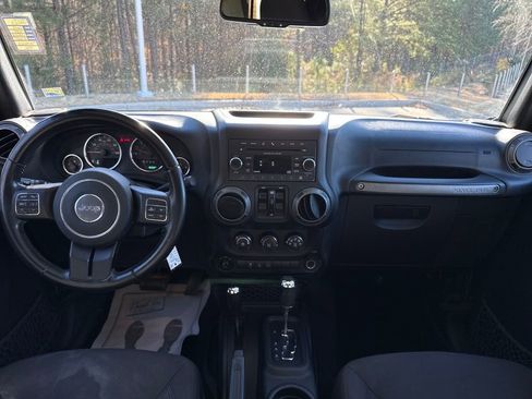 Used 2017 Jeep Wrangler Unlimited Sport w/ Quick Order Package 24S image 16