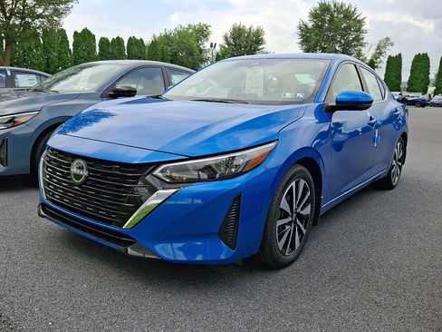 New 2025 Nissan Sentra SV w/ SV Premium Package image 3