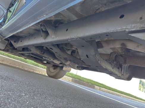 Used 2004 Nissan Frontier S/C image 37