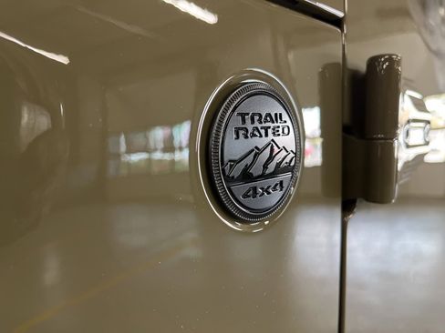 New 2026 Jeep Gladiator Sport image 17