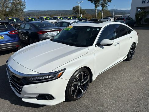 Used 2022 Honda Accord Touring image 23