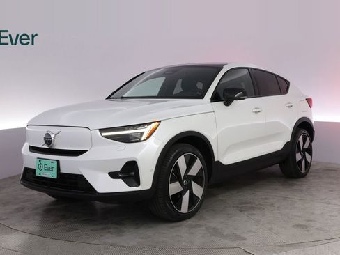 Used 2023 Volvo C40 P8 Recharge Ultimate AWD/4WD image 2