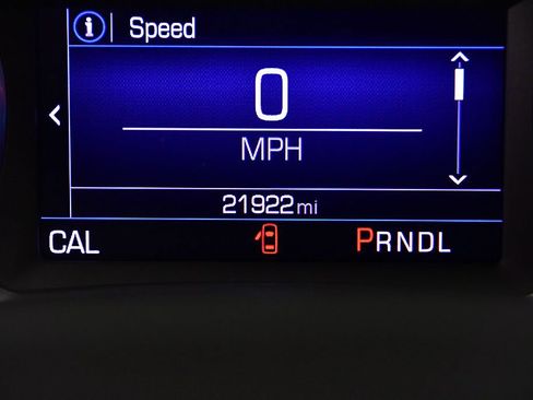 Used 2019 Chevrolet Equinox LT FWD image 16