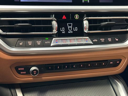 Certified 2022 BMW 430i Convertible w/ M Sport Package RWD image 24