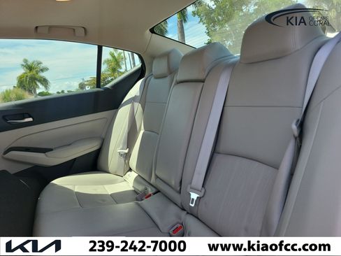 Used 2022 Nissan Altima 2.5 Platinum AWD/4WD image 17