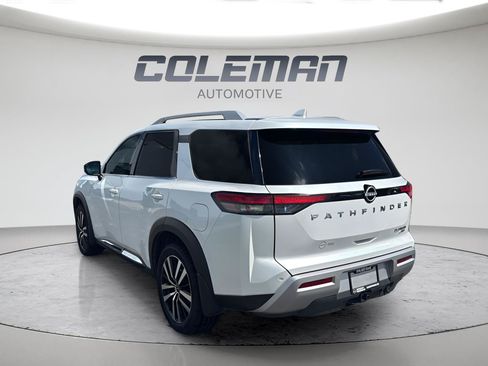 Used 2025 Nissan Pathfinder Platinum AWD/4WD image 10