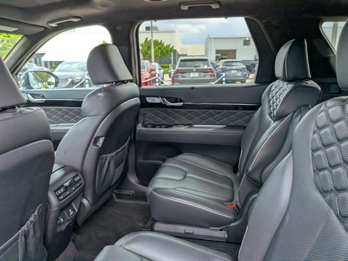 Used 2022 Hyundai Palisade Calligraphy AWD/4WD image 15
