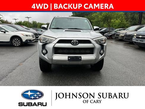 Used 2016 Toyota 4Runner Trail AWD/4WD image 2