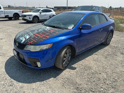 Used 2012 Kia Forte Koup SX FWD image 1