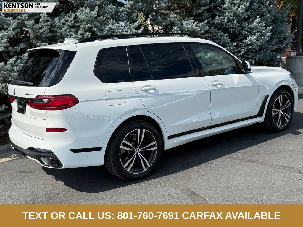 Used 2022 BMW X7 xDrive40i w/ M Sport Package AWD/4WD image 9