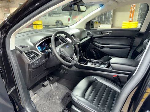 Used 2019 Ford Edge SEL w/ Equipment Group 201A AWD/4WD image 30