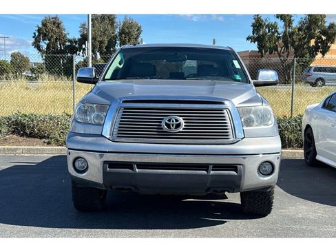 Used 2010 Toyota Tundra Limited image 5
