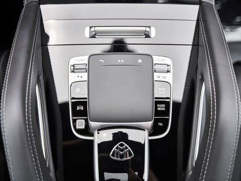 Used 2026 Mercedes-Benz Maybach GLS 600 4MATIC image 67