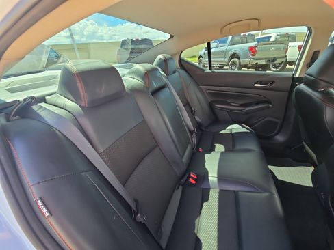 Used 2023 Nissan Altima 2.5 SR FWD image 25
