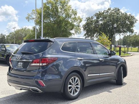 Used 2018 Hyundai Santa Fe SE FWD image 29