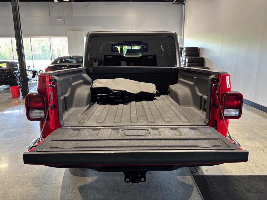 Used 2022 Jeep Gladiator Sport AWD/4WD image 7