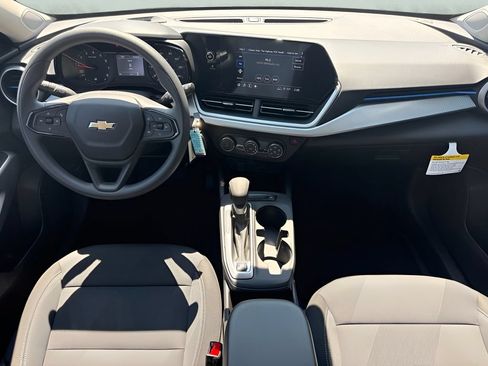 New 2026 Chevrolet Trax LS FWD image 11