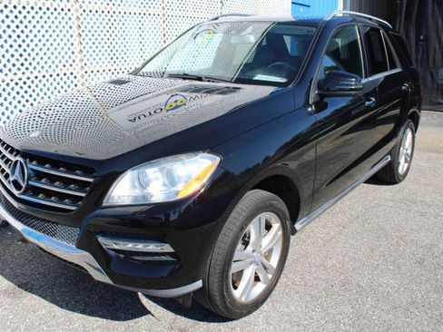 Used 2013 Mercedes-Benz ML 350 2WD image 2