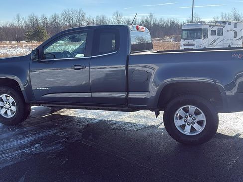 Used 2019 Chevrolet Colorado W/T w/ WT Convenience Package image 12