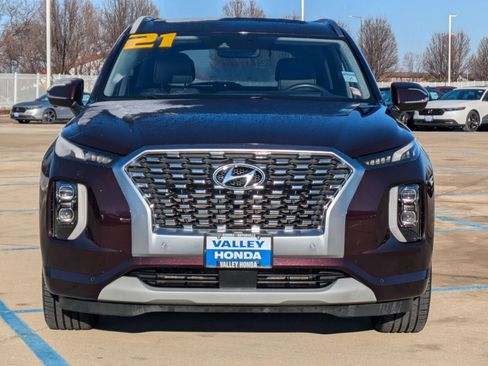 Used 2021 Hyundai Palisade Limited w/ Winter Package AWD/4WD image 3