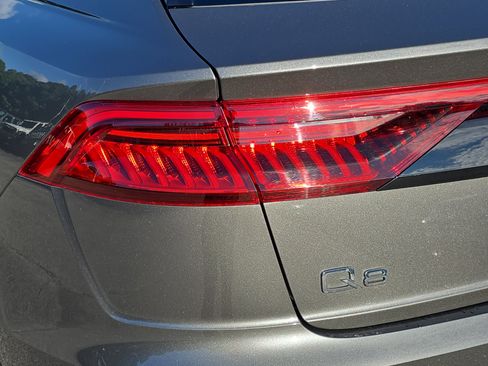 Used 2023 Audi Q8 Premium Plus w/ Premium Plus Package AWD/4WD image 35