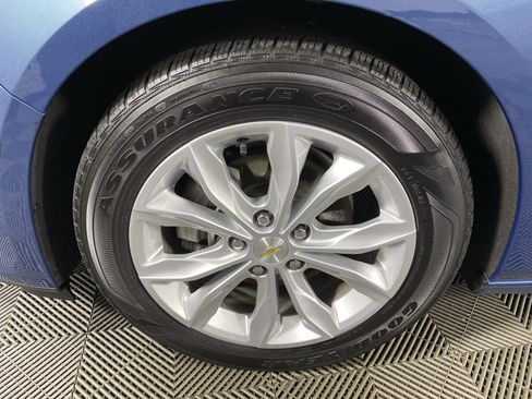 Used 2025 Chevrolet Malibu LT image 13