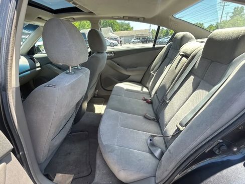 Used 2009 Nissan Altima 2.5 S w/ Convenience Plus Pkg FWD image 13