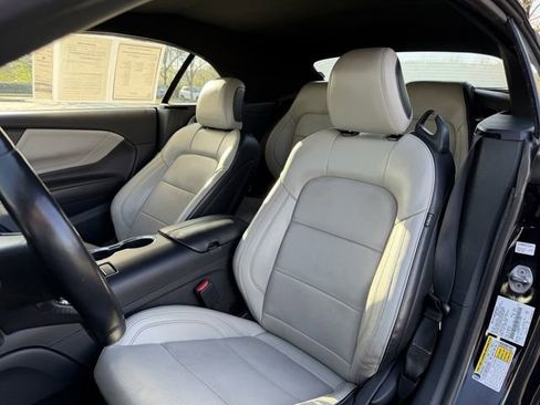 Used 2024 Ford Mustang Premium image 12